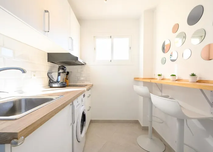 Burgos 2 Terrace, Pool, Parking By 10tosea Lejlighed