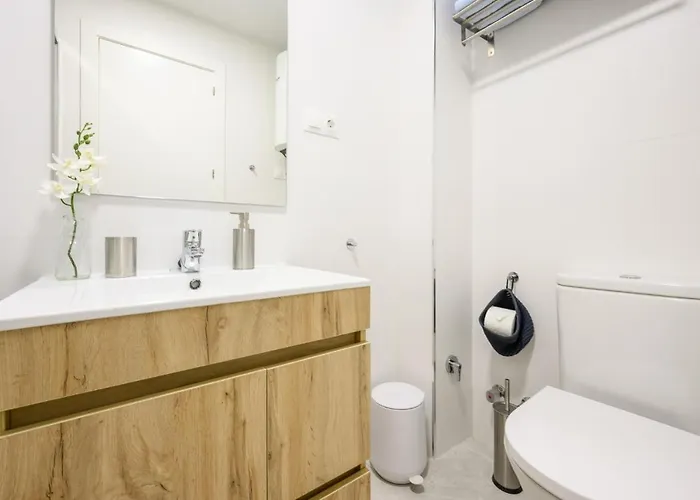 Burgos 2 Terrace, Pool, Parking By 10tosea